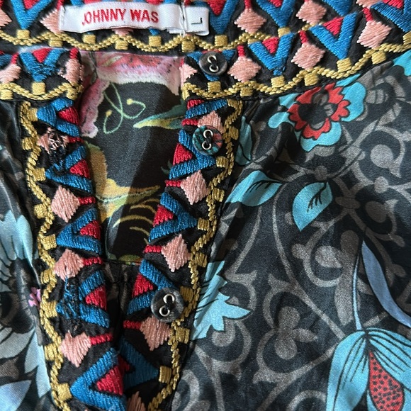 Johnny Was Black 100% Silk Tunic, Partial Button Front, Sz Large - Picture 4 of 8